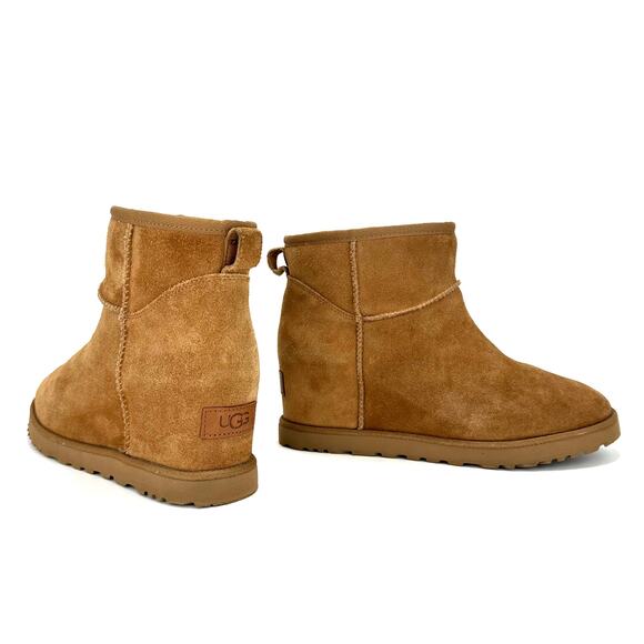 UGG Classic Femme Mini Hidden Wedge Heel Ankle Boot Size 9 Chestnut Suede Bootie - Picture 14 of 15